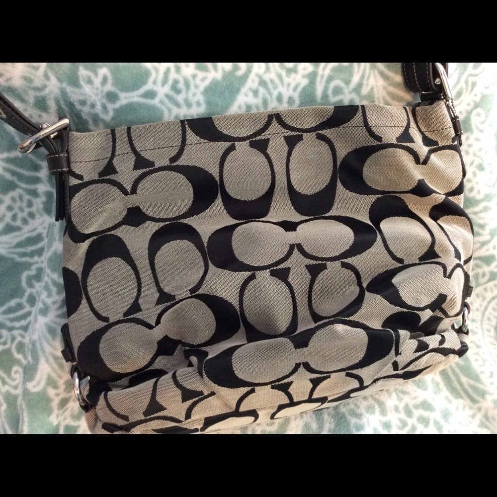 Coach signature hobo